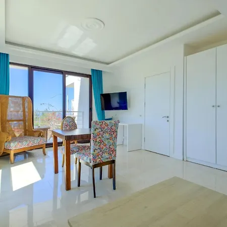 Highclere And (adults Only)