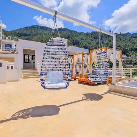 호텔 Highclere And (adults Only) 3*