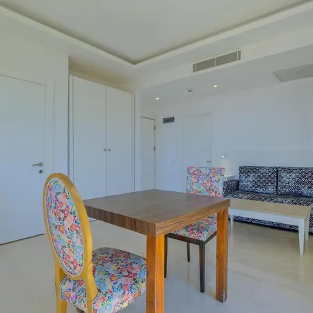 호텔 Highclere And (adults Only)