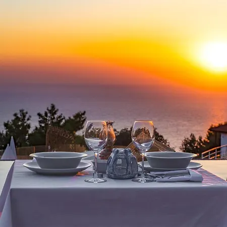 Highclere And (adults Only)