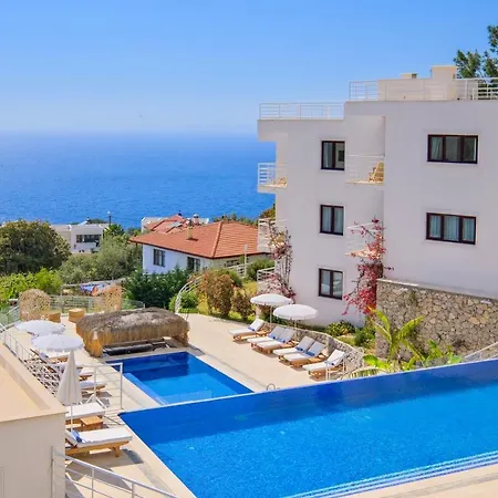 Highclere And (adults Only) Otel 3*