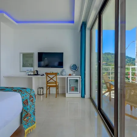 Highclere And (adults Only) Otel Faralya